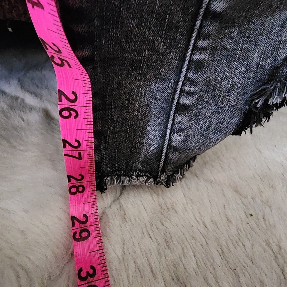 Dark Wash Distressed Black Sharkbite Skinny Jeans - Picture 9 of 11